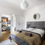 Parrot Dream Apartment Warsaw